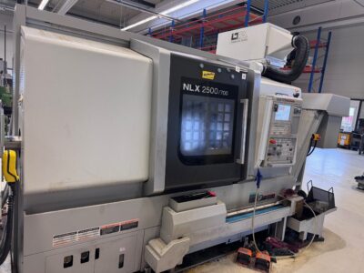 CNC Dreh-Fräszentrum DMG Mori NLX 2500/700