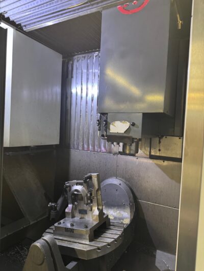Universal Bearbeitungszentrum UMC 750SS – Bild 3
