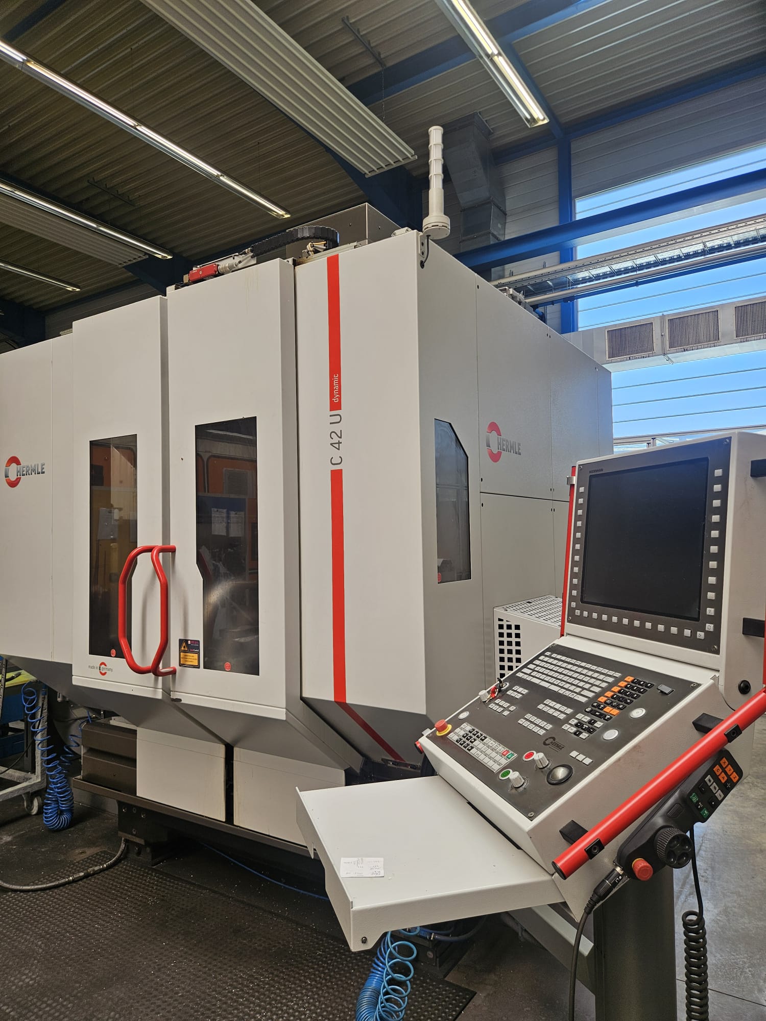 Universalbearbeitungszentrum Hermle C42U dynamic